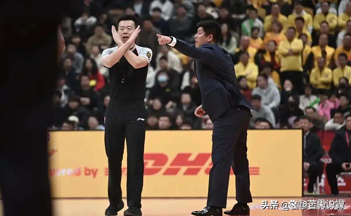关于CBA球队之间的交锋将谁笑到最后?的信息 关于CBA球队之间的交锋将谁笑到最后?的信息