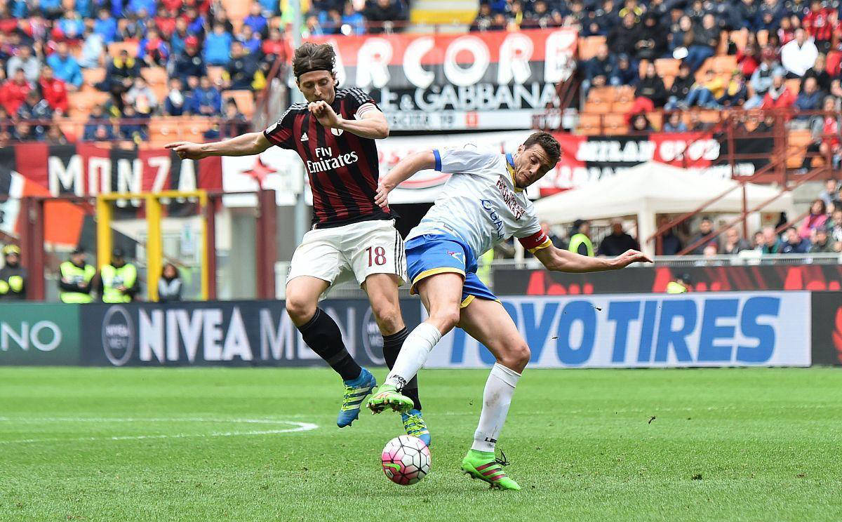 包含沃尔夫斯堡主教练表示球队需增强中场控制的词条 包含沃尔夫斯堡主教练表示球队需增强中场控制的词条