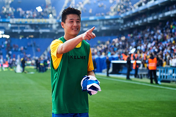 欧洲篮球传奇再现:西班牙巨星回归母队谱写新篇章的简单介绍 欧洲篮球传奇再现:西班牙巨星回归母队谱写新篇章的简单介绍