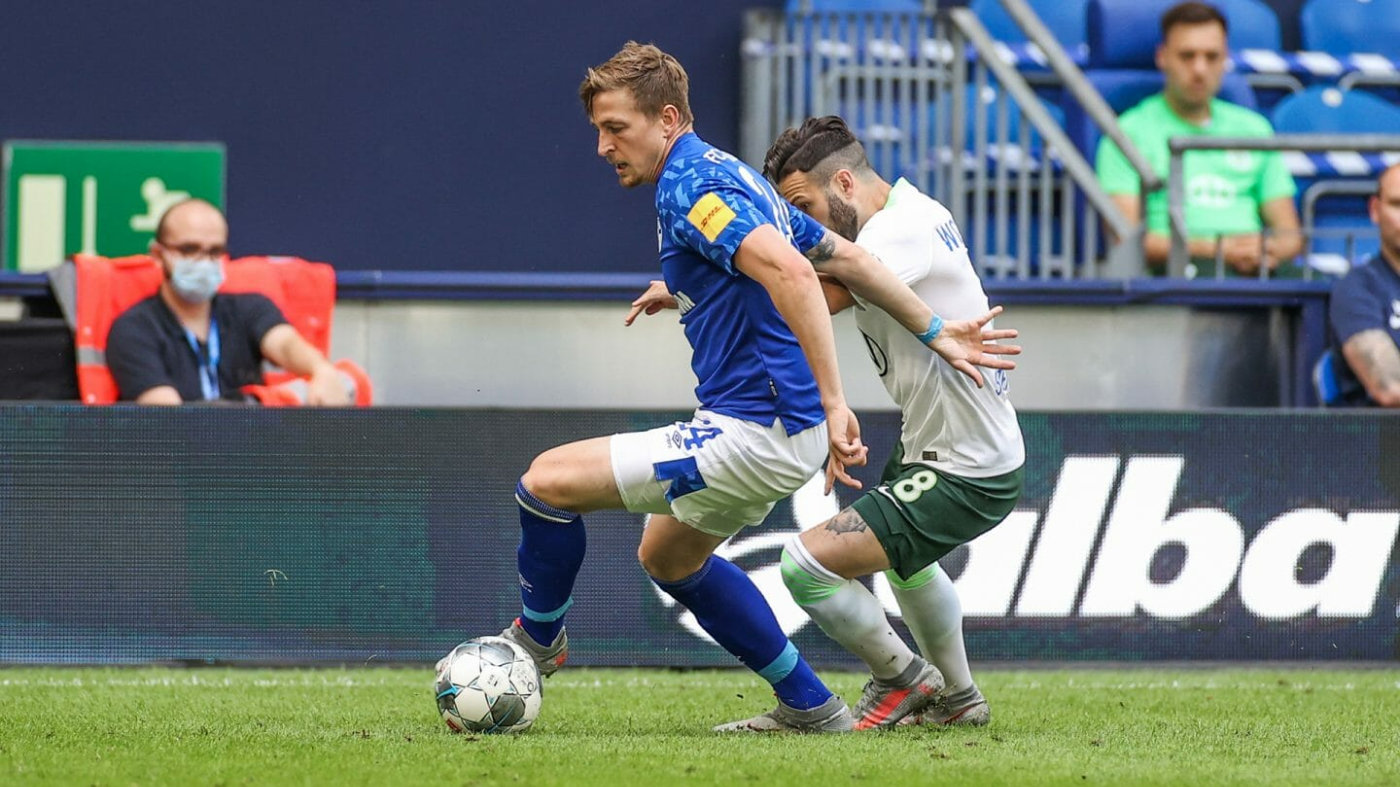 沙尔克遭遇主场噩梦，不敌对手