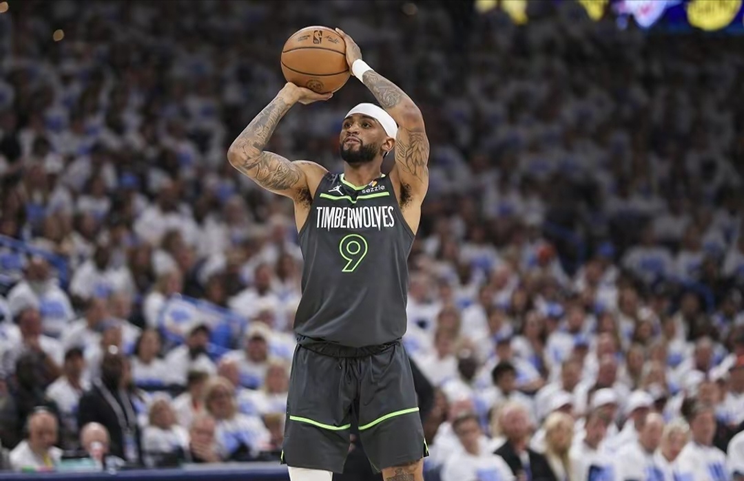 关于热火力克独行侠,沃克20分的信息 关于热火力克独行侠,沃克20分的信息